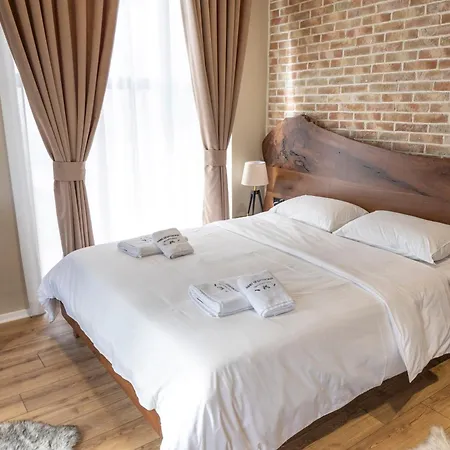 Hotel Hani Geshtenjave *