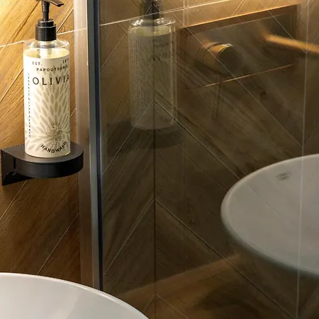 فندق Hani Geshtenjave *