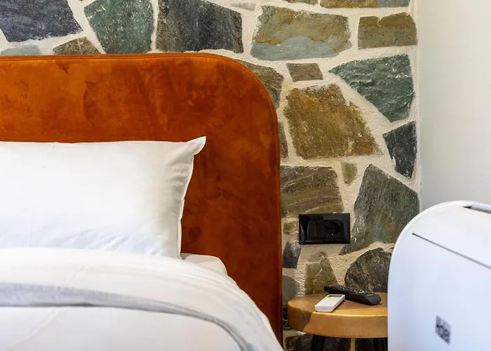 Hani Geshtenjave Hotel Bucimas